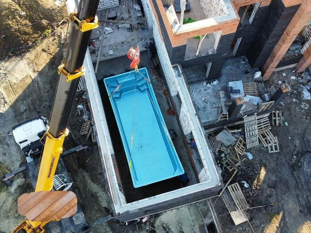 Laguna 9 — зона отдыха у бассейна в Иваново